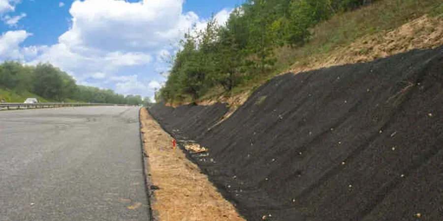Illustrative image of Road embankment design in Oceanside